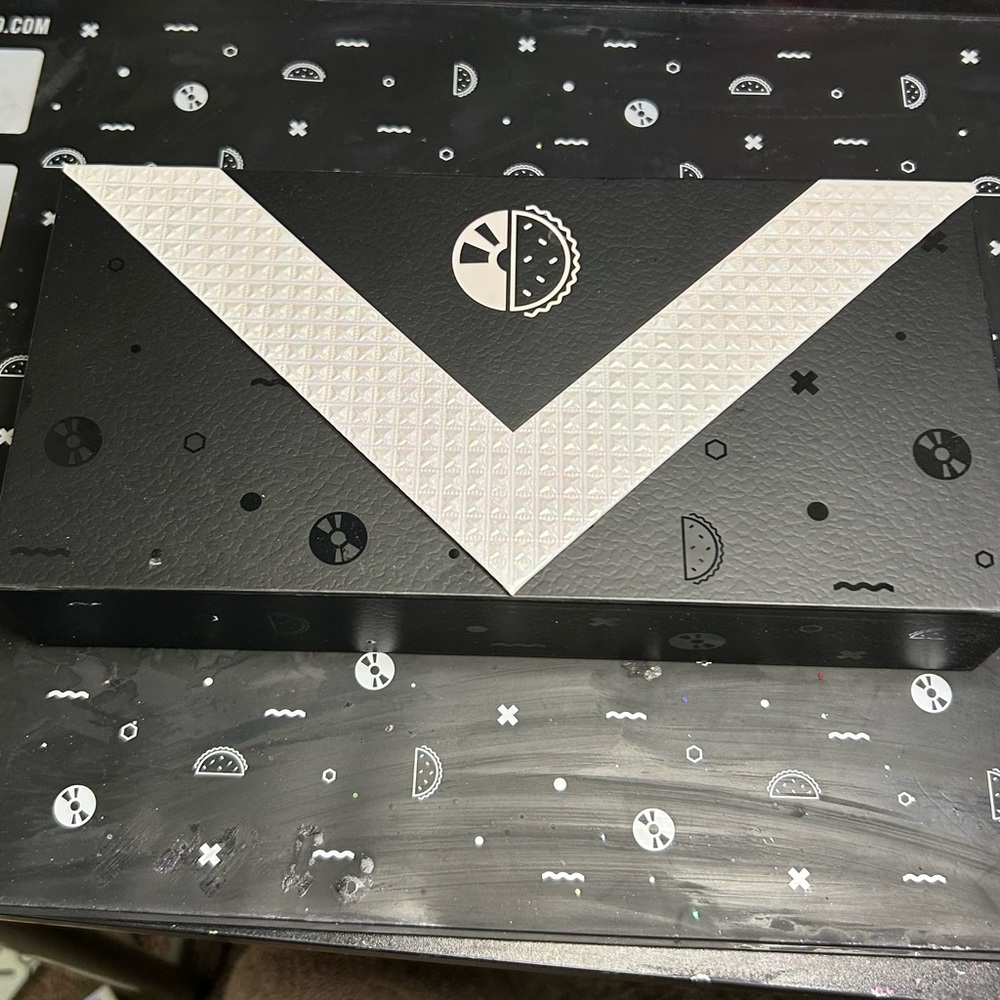 Holo Taco 3rd Anniversary Gala Box only